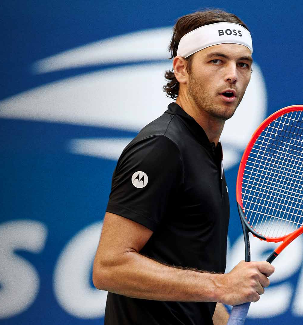 Tennis player with BOSS headband and Motorola patch
